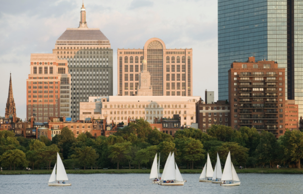 Boston Visitors Bucket List: Top 10 Things To Do in Boston. 